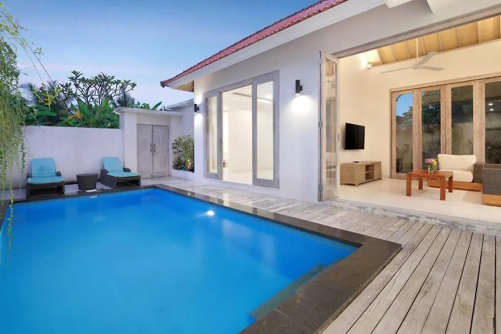 Green Villa B, Near New 3 Bedroom Villa With Pool. Ubud  Ubud (Bali)